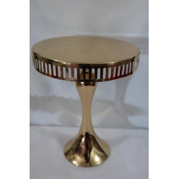 BANDEJA METAL TORNEADA LUNE DOURADO M