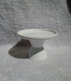 BOLEIRA CONE BRIS BRANCA P 18X12