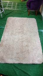 TAPETE PELUCIA BEGE 2X130