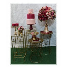 COMBO MINI TABLE DOURADO COM MARSALA -02